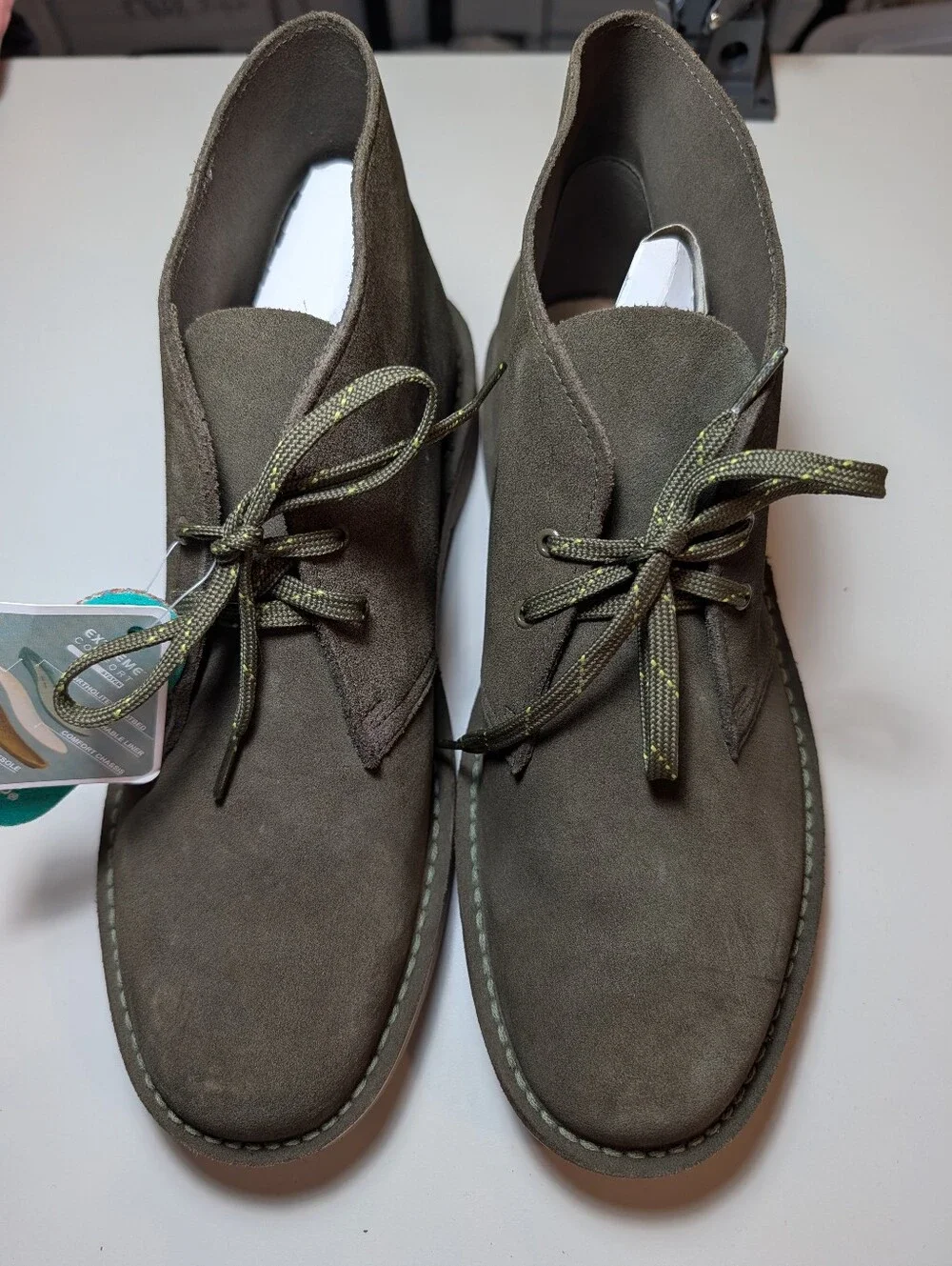Clarks Men's Size 10.5W Suede Bushacre Chukka Boots in Olive NWT